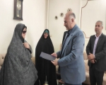 دیدار فرماندار ویژه بروجرد با خانواده شهید پاپی حسین نیکوبخت