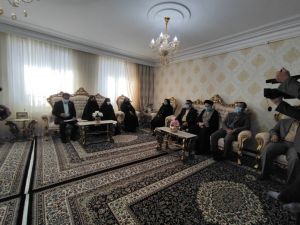 b_300_0_16777215_00_images_03-06_15aban_1safare----ostandar.jpg